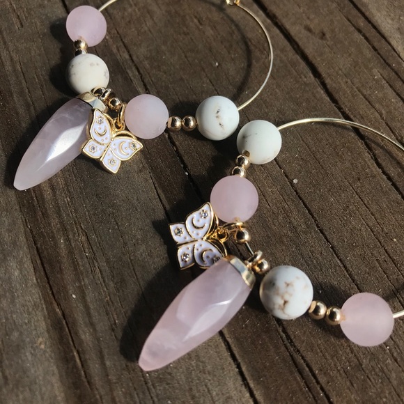 Rose Quartz White Turquoise Butterfly Hoop Earring - Picture 3 of 6